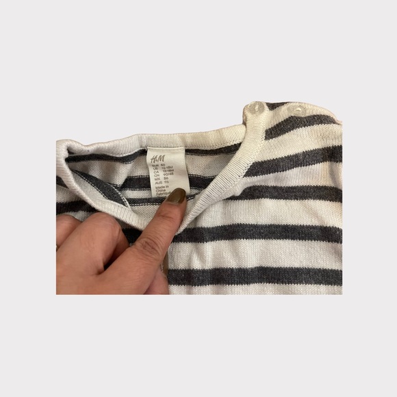 H&M Stripe Knit Pocket Dress - Picture 3 of 4